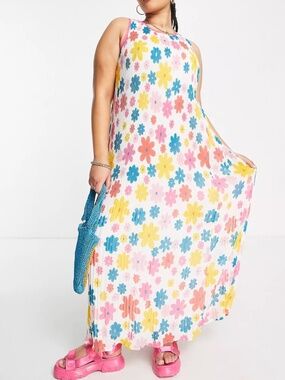 Native Youth Size 28 Colorful Daisy Floral Pleated Maxi Swing Dress